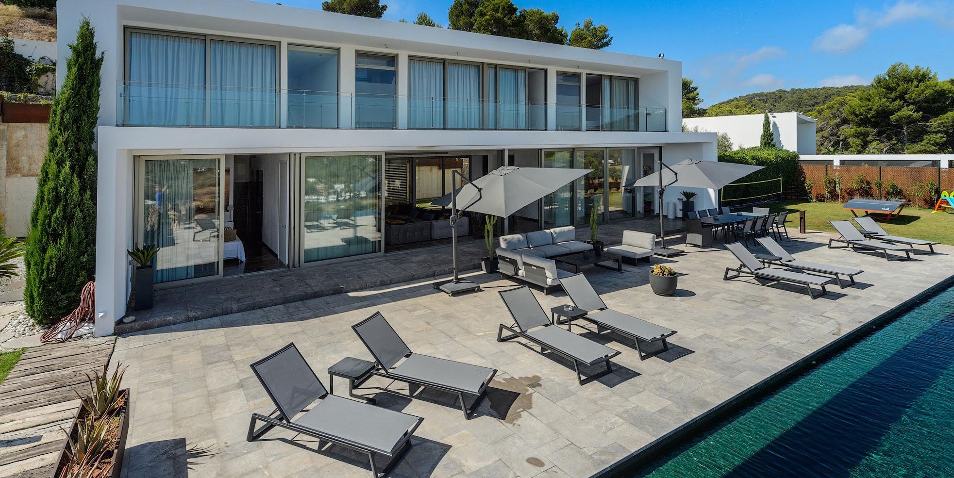 Alquilar Villa Oasis en Ibiza | Akuna Project